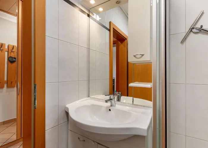 Holiday-1 By Interhome Apartment *